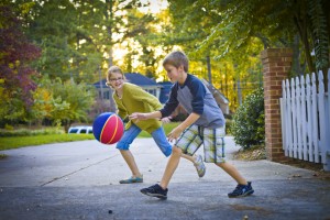 children-basketball-920739-mobile