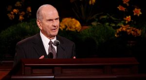 Vanhin Russell M. Nelson on yksi Jumalan apostoleista näinä viimeisinä aikoina