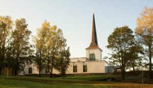 Myöhempien Aikojen Pyhien Jeesuksen Kristuksen kirkon jäsenet (mormonit) käyvät temppelissä muun muassa kokeakseen pienen osan taivaallista rauhaa ja solmiakseen iankaikkisuudet kestäviä perhesiteitä.