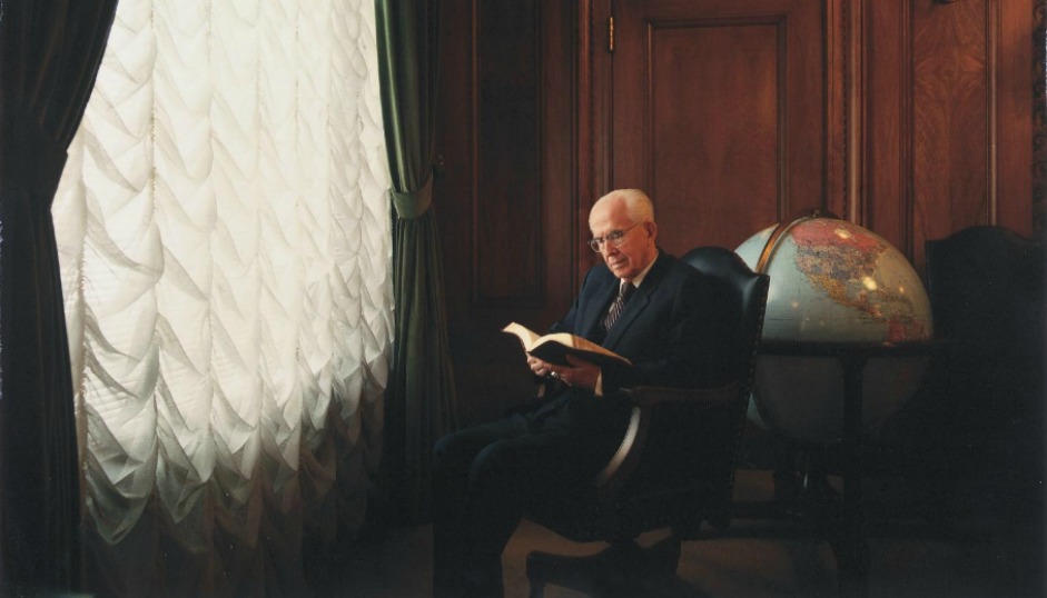 Uskovatko mormonit, että heidän profeettansa ovat erehtymättömiä?