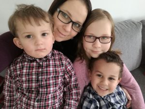 Äiti ja ihanat lapset