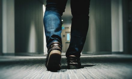 Kun läheinen jättää kirkon, välttele näitä neljää virhettä