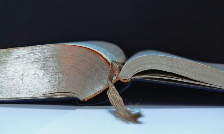 Mormonikirjallisuuden klassikot, jotka jokaisen pitäisi lukea