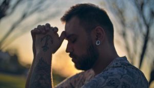 Homoseksuaalinen mormoni pyytää avoimesti ymmärrystä kirkon jäseniltä seksuaalisuudelleen