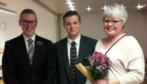 Kati Nivala liittyi Myöhempien Aikojen Pyhien Jeesuksen Kristuksen kirkkoon tavattuaan lähetyssaarnaajat ja tutkittuaan kirkkoa.