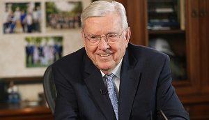 Keskusteltuaan eräiden miljonäärien kanssa presidentti Ballard huomasi, että sisimmissään nämä miehet eivät olleet täysin onnellisia.
